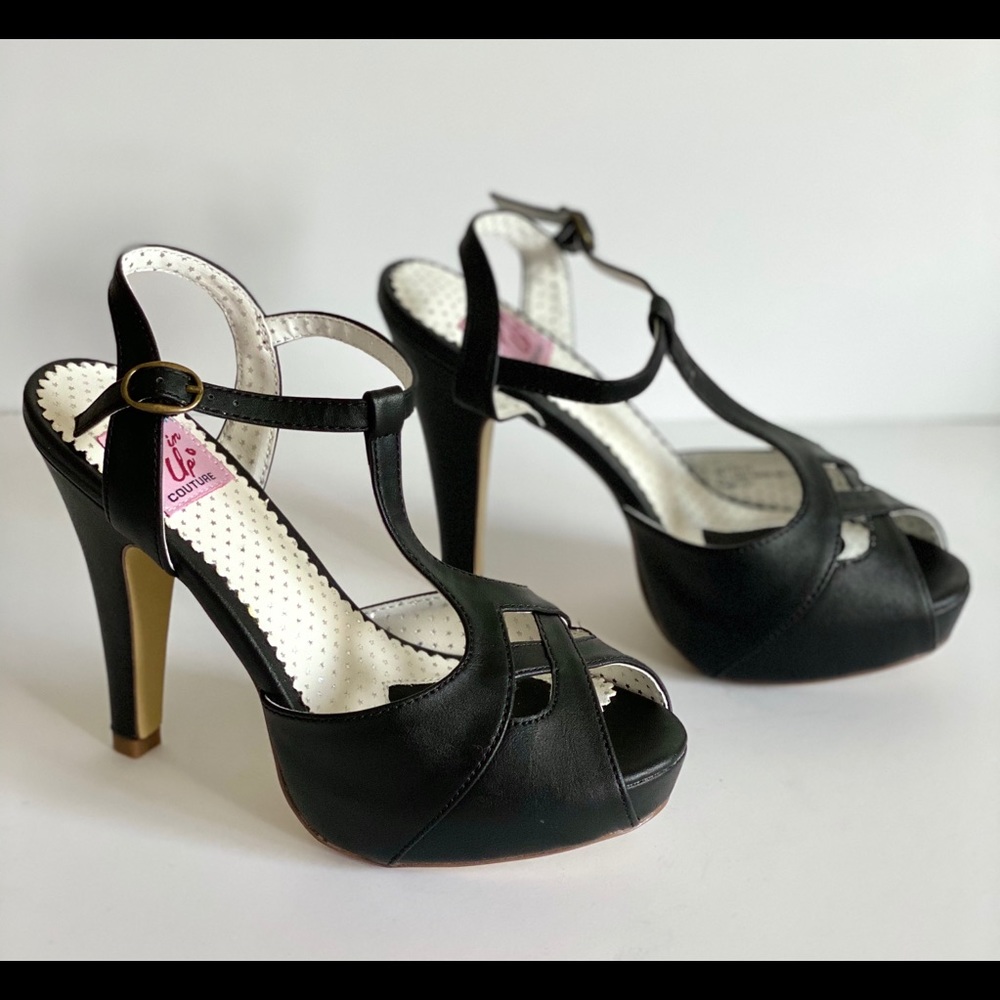 Pinup couture black platform heels